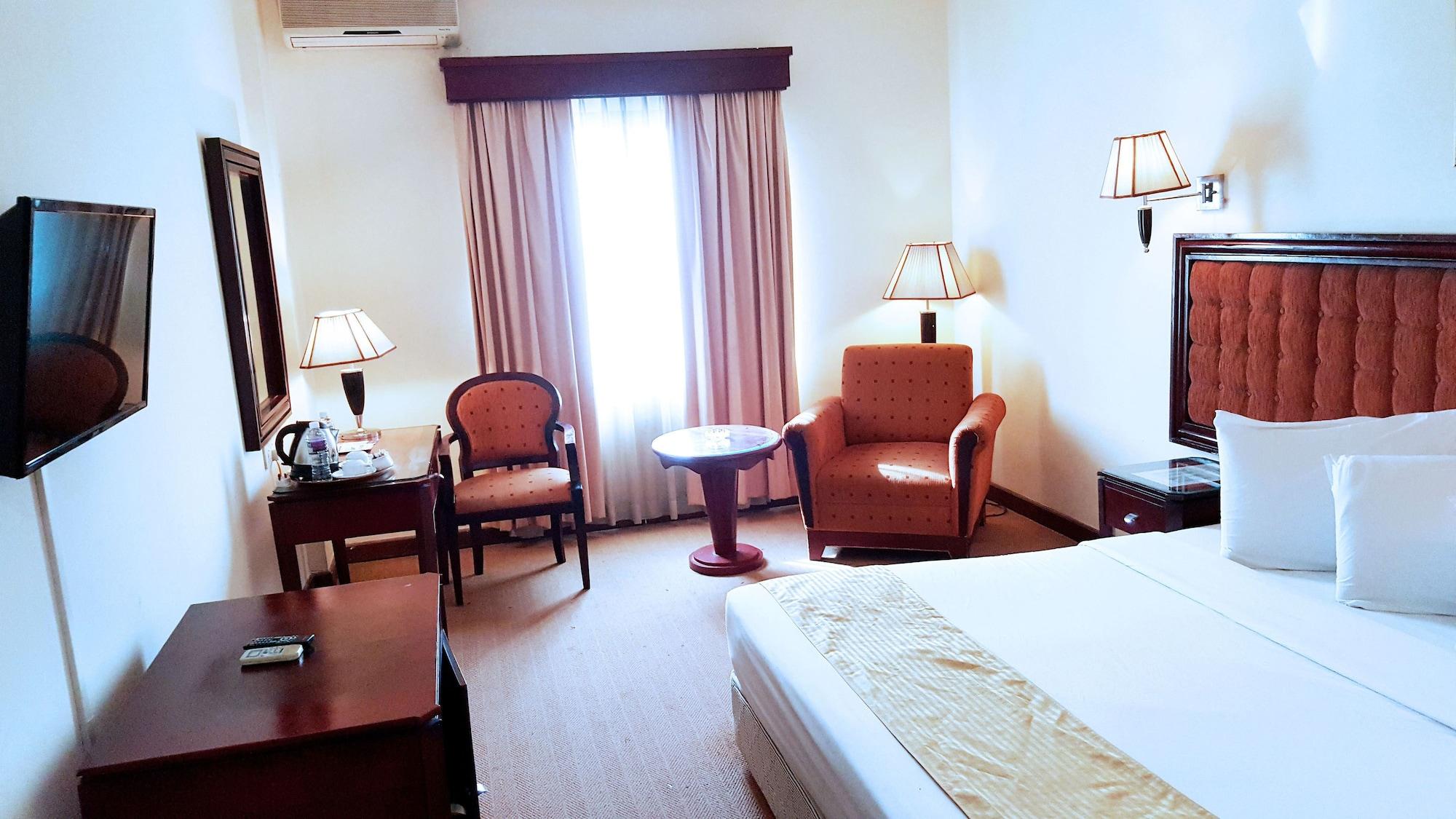 Harbourbay Amir Hotel Batam Exterior photo