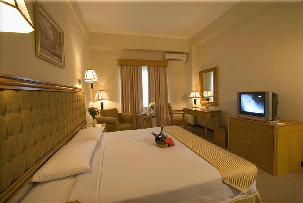 Harbourbay Amir Hotel Batam Exterior photo